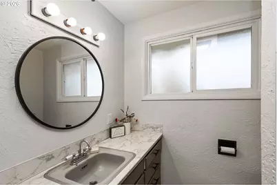 1720 Grove St, Eugene, OR 97404 - Photo 22