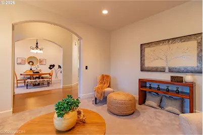 2225 Avengale Dr, Eugene, OR 97408 - Photo 8