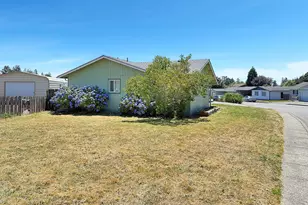 824 Kevin Pl, Brookings, OR 97415 - Photo 26