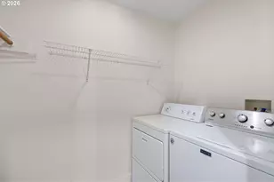 1773 NE 19th St, Gresham, OR 97030 - Photo 12