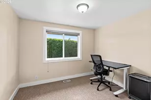 2788 Chad Dr, Eugene, OR 97408 - Photo 14