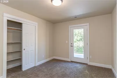 1680 NE Alameda Ave, Roseburg, OR 97470 - Photo 30