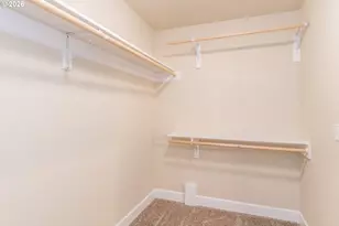 1680 NE Alameda Ave, Roseburg, OR 97470 - Photo 22