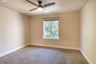 1680 NE Alameda Ave, Roseburg, OR 97470 - Photo 16