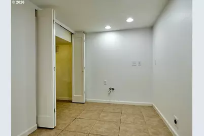 112 NW 3rd Ave, Canby, OR 97013 - Photo 32