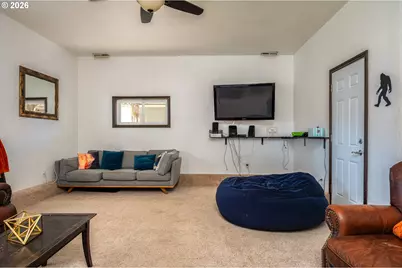 137 Aden St SW, Castle Rock, WA 98611 - Photo 16