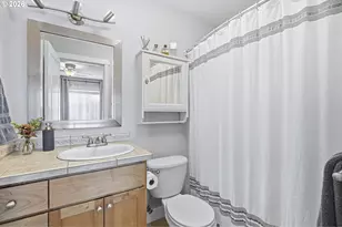 1738 N Manzanita St, Canby, OR 97013 - Photo 26