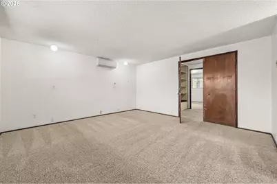 5329 Donald St, Eugene, OR 97405 - Photo 22