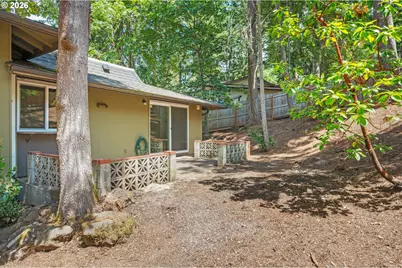 5329 Donald St, Eugene, OR 97405 - Photo 42