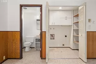 5329 Donald St, Eugene, OR 97405 - Photo 36
