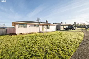 1168 Pleasant St, Springfield, OR 97477 - Photo 2