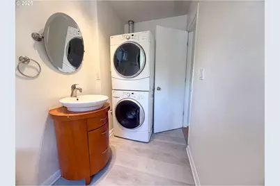 122 SE 73rd Ave, Portland, OR 97215 - Photo 6