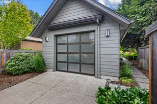 1595 Victorian Way, Eugene, OR 97401 - Photo 40