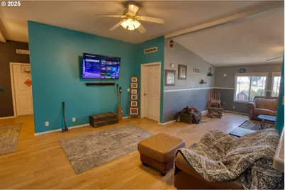 1366 S Columbus Ave, Goldendale, WA 98620 - Photo 14