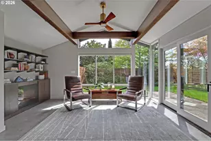 3619 SW 50th Ave, Portland, OR 97221 - Photo 14