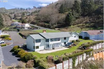 14580 Harborview Dr, Rockaway Beach, OR 97136 - Photo 6