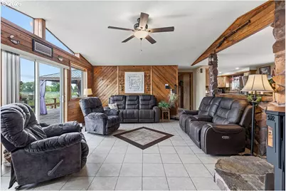969 SW Crestview Rd, Prineville, OR 97754 - Photo 8