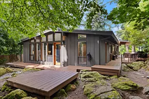570 Middlecrest Rd, Lake Oswego, OR 97034 - Photo 38