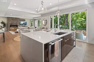 13344 Briarwood Ln, Lake Oswego, OR 97034 - Photo 18