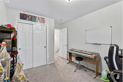 3226 NE 165th Ln, Portland, OR 97230 - Photo 34