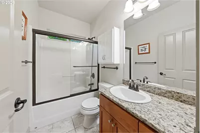 286 Winchester Creek Ave, Winchester, OR 97495 - Photo 22