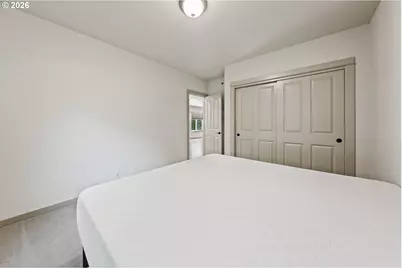 286 Winchester Creek Ave, Winchester, OR 97495 - Photo 32