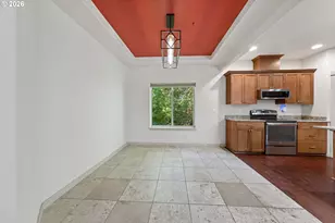 286 Winchester Creek Ave, Winchester, OR 97495 - Photo 10