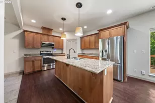 286 Winchester Creek Ave, Winchester, OR 97495 - Photo 8