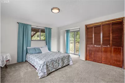 28430 Kingsbury, Lebanon, OR 97355 - Photo 40