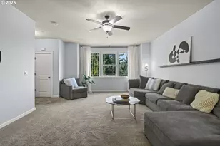 10076 SE Old Town Ct, Happy Valley, OR 97086 - Photo 6