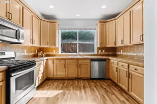 10076 SE Old Town Ct, Happy Valley, OR 97086 - Photo 16