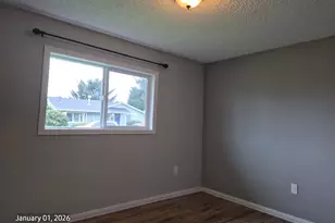 605 Cottonwood Ave, Tillamook, OR 97141 - Photo 8