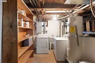4704 SE Madison St, Portland, OR 97215 - Photo 24
