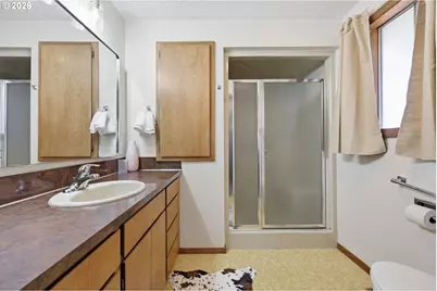 1383 Thompson Rd, Woodburn, OR 97071 - Photo 24