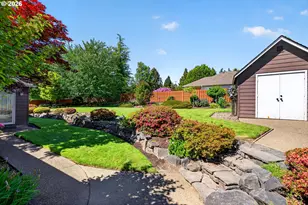 211 NW West Hills Dr, McMinnville, OR 97128 - Photo 40