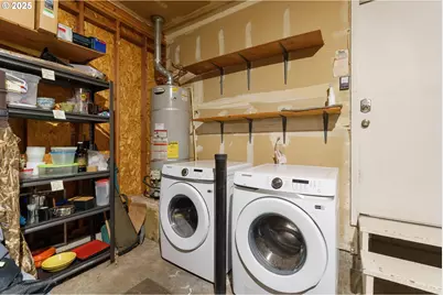 618 NE Faloma Rd, Portland, OR 97211 - Photo 22