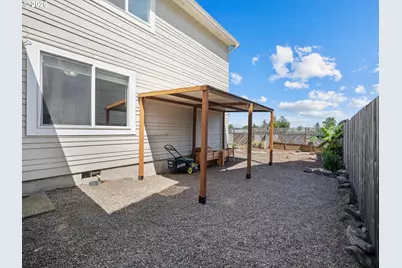 737 June Dr, Molalla, OR 97038 - Photo 44