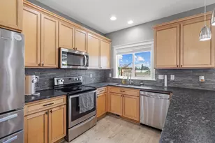 737 June Dr, Molalla, OR 97038 - Photo 12