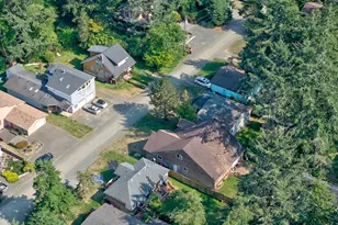 572 N Hemlock St, Cannon Beach, OR 97110 - Photo 34