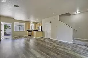 1179 NE 86th Way, Hillsboro, OR 97006 - Photo 2