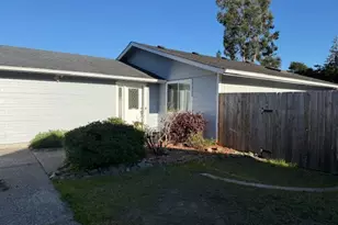 2164 24th St, Florence, OR 97439 - Photo 4