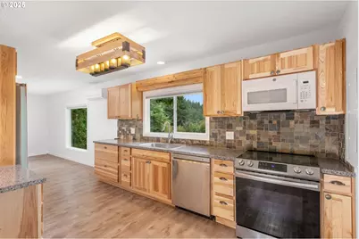 35706 NW 14th Ave, La Center, WA 98629 - Photo 12