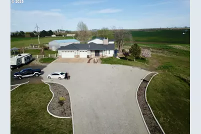 80805 Tabor Rd, Hermiston, OR 97838 - Photo 2