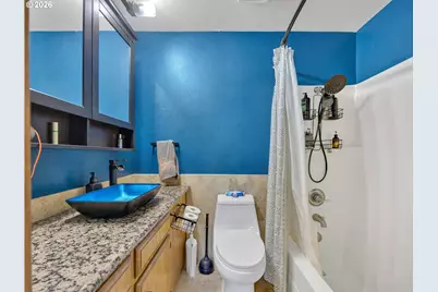 24046 NE Treehill Dr, Wood Village, OR 97060 - Photo 20