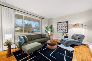 1744 NE 153rd Pl, Portland, OR 97230 - Photo 4