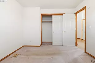 1422 SW 11th St, Troutdale, OR 97060 - Photo 18