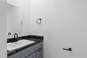 176 Allison Ave, Sutherlin, OR 97479 - Photo 10