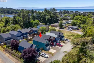 8465 S Hollyhock St, Rockaway Beach, OR 97136 - Photo 4