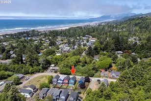 8465 S Hollyhock St, Rockaway Beach, OR 97136 - Photo 30