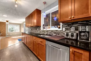 204 NE 148th Ave, Vancouver, WA 98684 - Photo 6
